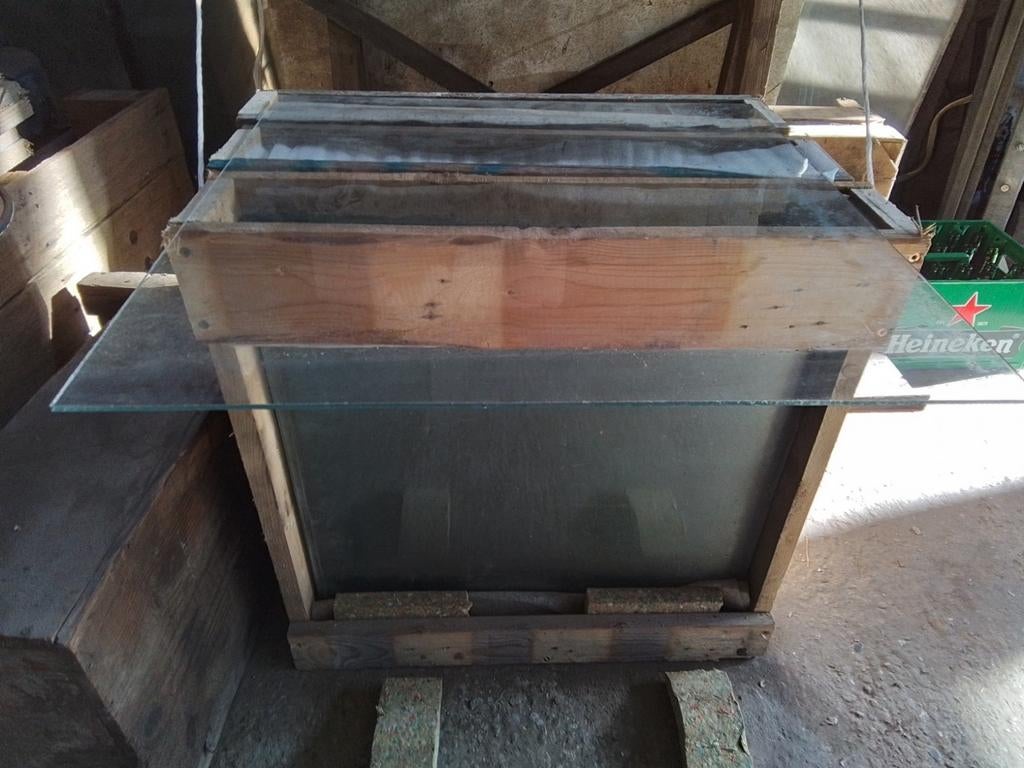 Te koop kasramen voor hobbykas, Ophalen