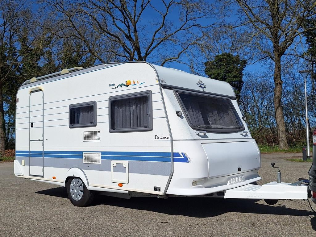Hobby 440 caravan, Standaardzit, Hobby, Dwarsbed, Particulier