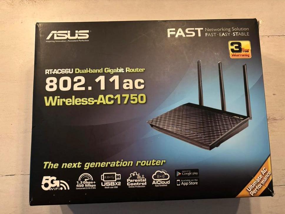 ASUS RT-AC66U – Wireless AC1750 Router, Ophalen of Verzenden, Zo goed als nieuw