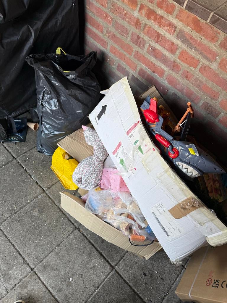 Rommelmarkt speelgoed kleding en meer, Ophalen of Verzenden