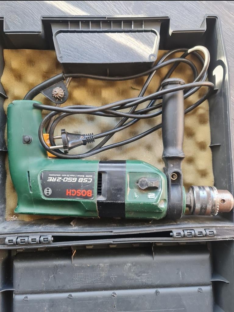 Bosch CSB 650-2 RE boormachine met accessoires, Ophalen of Verzenden