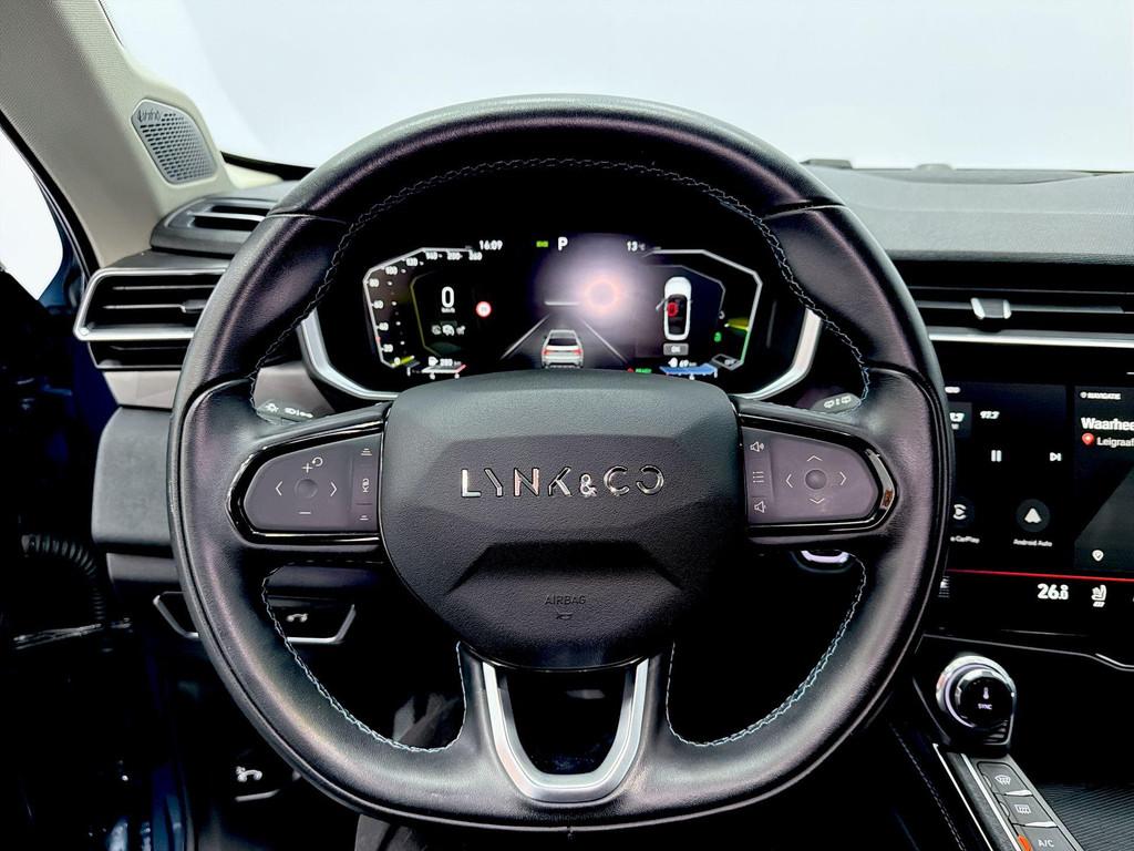 Lynk en Co 01 1.5 MY22 - één verfijnde hybride SUV!, Auto's, Stof, Euro 6, Met garantie (alle), Blauw