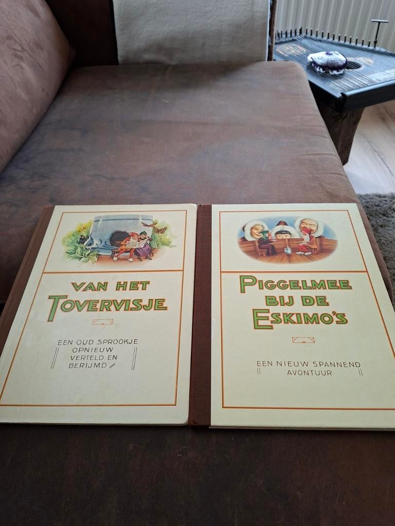 2 piggelmee  boekjes, Ophalen, Zo goed als nieuw
