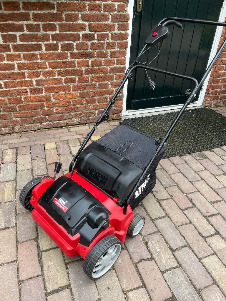 verticuteermachine, Ophalen, Gebruikt, Elektrisch