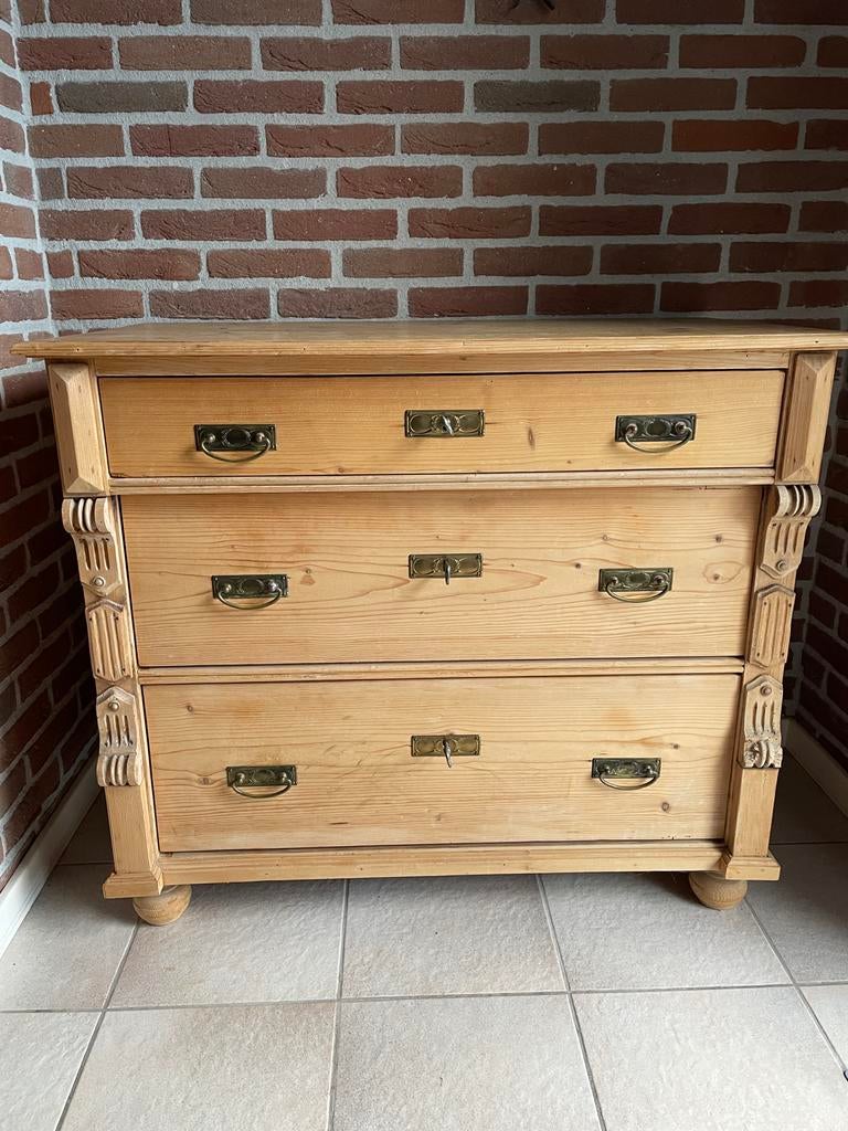 Antieke grenen ladekast met 3 laden, Ophalen