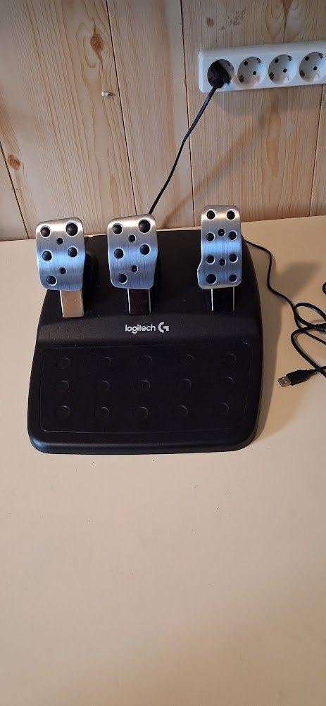 Geforce G29 Racestuur, Spelcomputers en Games, Spelcomputers | Sony PlayStation Consoles | Accessoires, Ophalen of Verzenden, Zo goed als nieuw