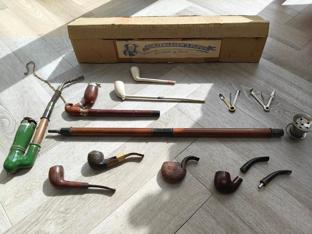 Partij rook en oude pijpen artikelen, Verzamelen, Rookartikelen, Aanstekers en Luciferdoosjes, Ophalen of Verzenden