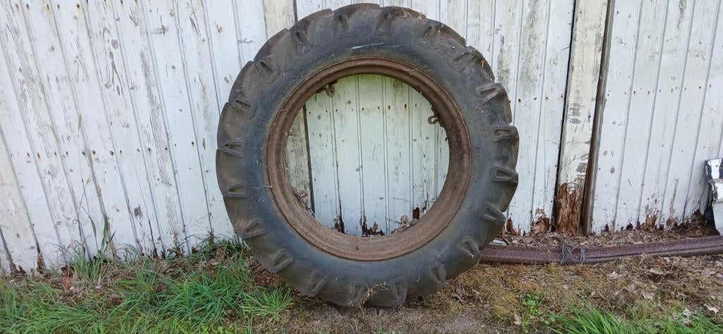 Tractor band met velg., Ophalen, Gebruikt