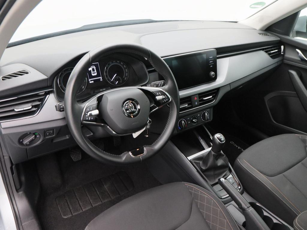 Skoda Kamiq 1.0 TSi 110 Pk Ambition | Trekhaak | Cruise Cont, Parkeersensor, Stof, Gebruikt, 620 kg