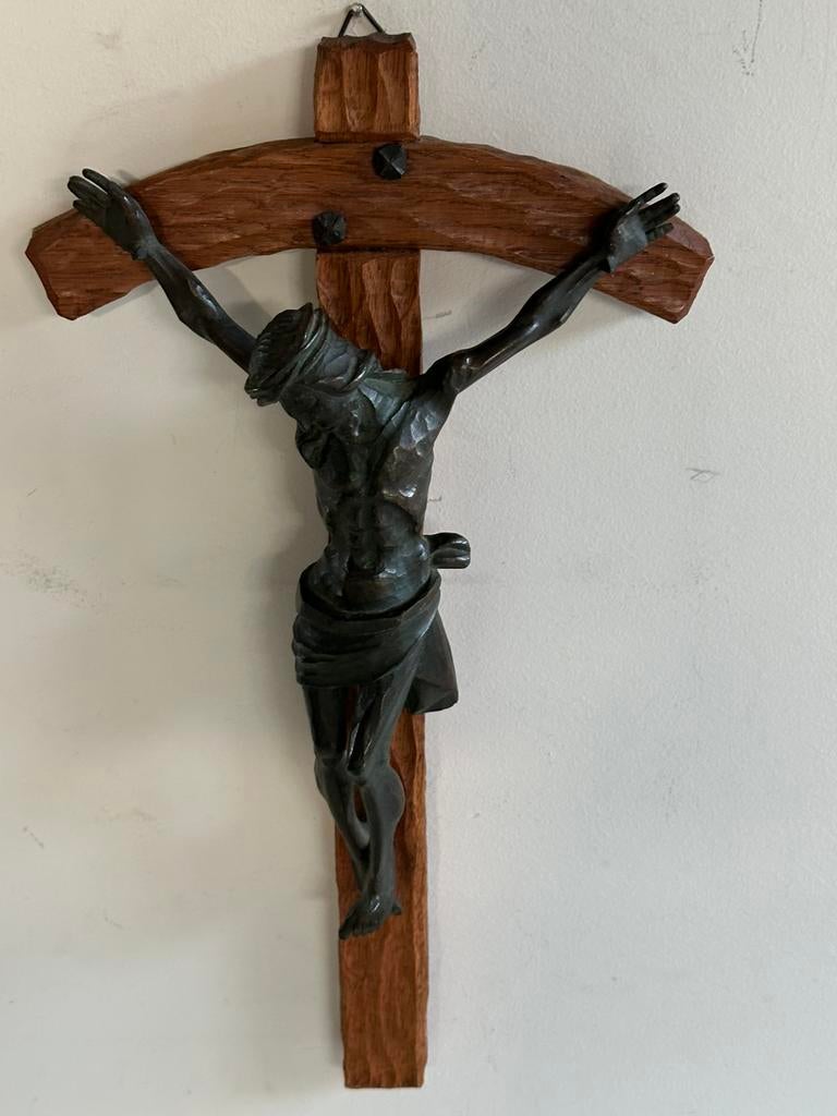 Oud Gedisseld houtsnijwerk Kruisbeeld 38 cm, Ophalen of Verzenden