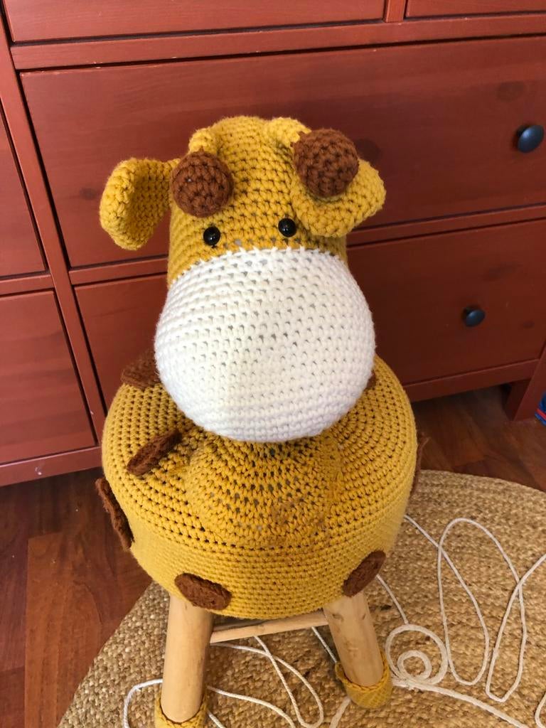 Gehaakte kruk in giraf-thema (moet opgevuld worden), Ophalen of Verzenden, Gebruikt, Overige typen