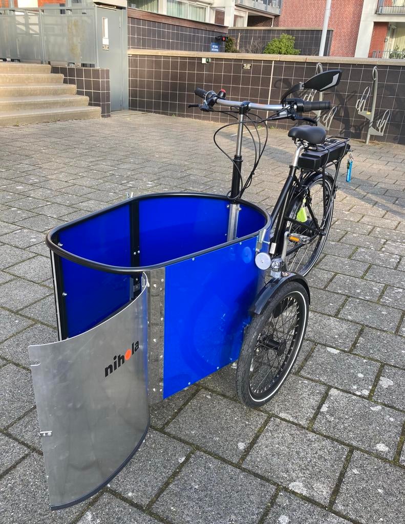 Nihola Dog/Family BAKFIETS extra lage instap/ Promovec motor, Ophalen, Zo goed als nieuw, Overige merken