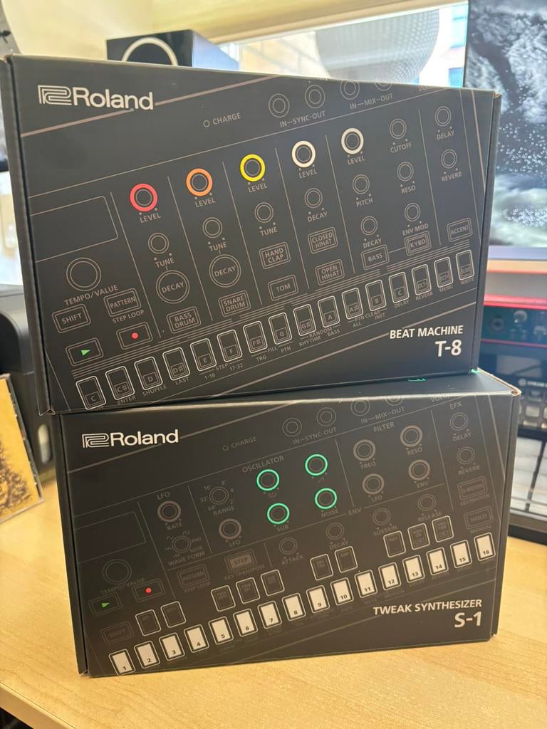 Roland S-1 en T-8, Ophalen, Roland, Overige aantallen, Zo goed als nieuw