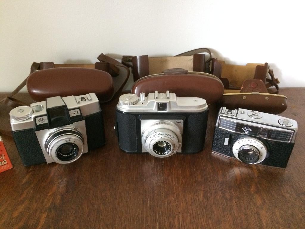 3 originele Agfa cameraatjes in leren tasjes vintage jaren60, Audio, Tv en Foto, Fotocamera's Analoog, Ophalen of Verzenden, Gebruikt