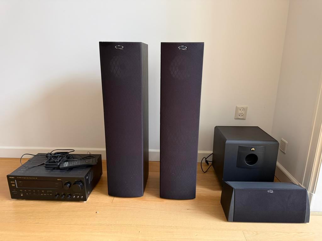Kef home surrounding speaker set and Teac amplifier, Overige merken, Gebruikt, Ophalen of Verzenden, Complete surroundset