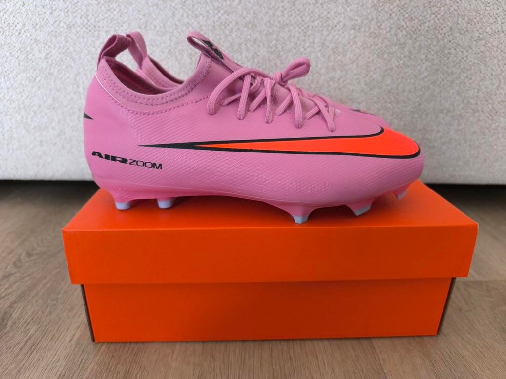 Nieuwe Nike Mercurial Air Zoom voetbalschoenen maat 37,5, Ophalen of Verzenden, Nieuw, Schoenen