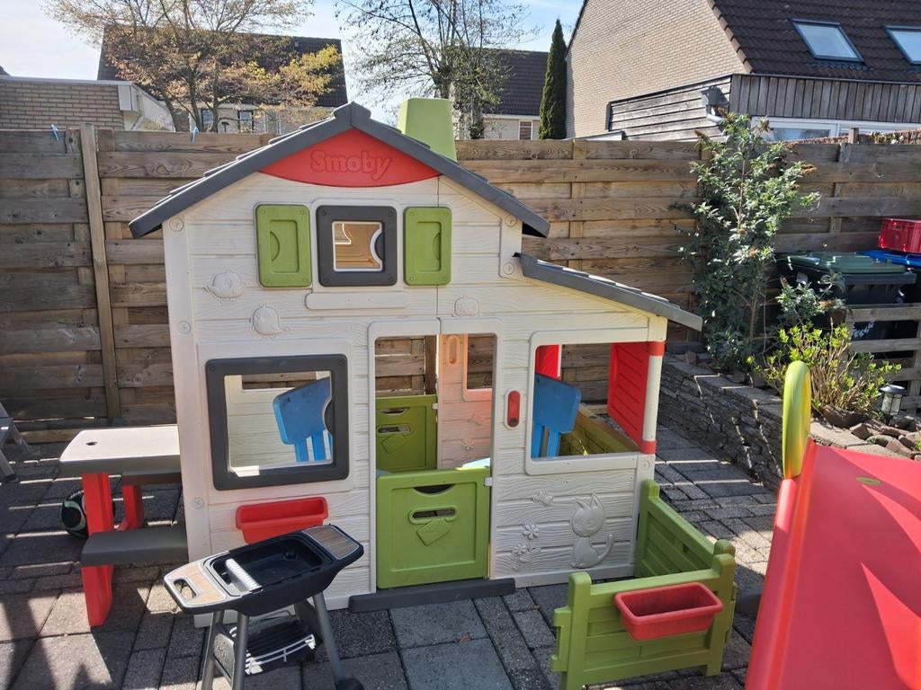 Mobi speelhuisje met glijbaan, Ophalen, Glijbaan