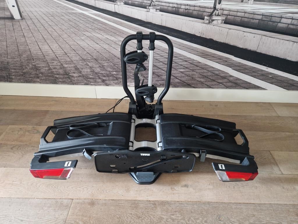Thule Easyfold XT2 933 Opklapbare drager voor 2 E-Bikes, Auto diversen, Fietsendragers, Ophalen, Elektrische fiets, Zo goed als nieuw