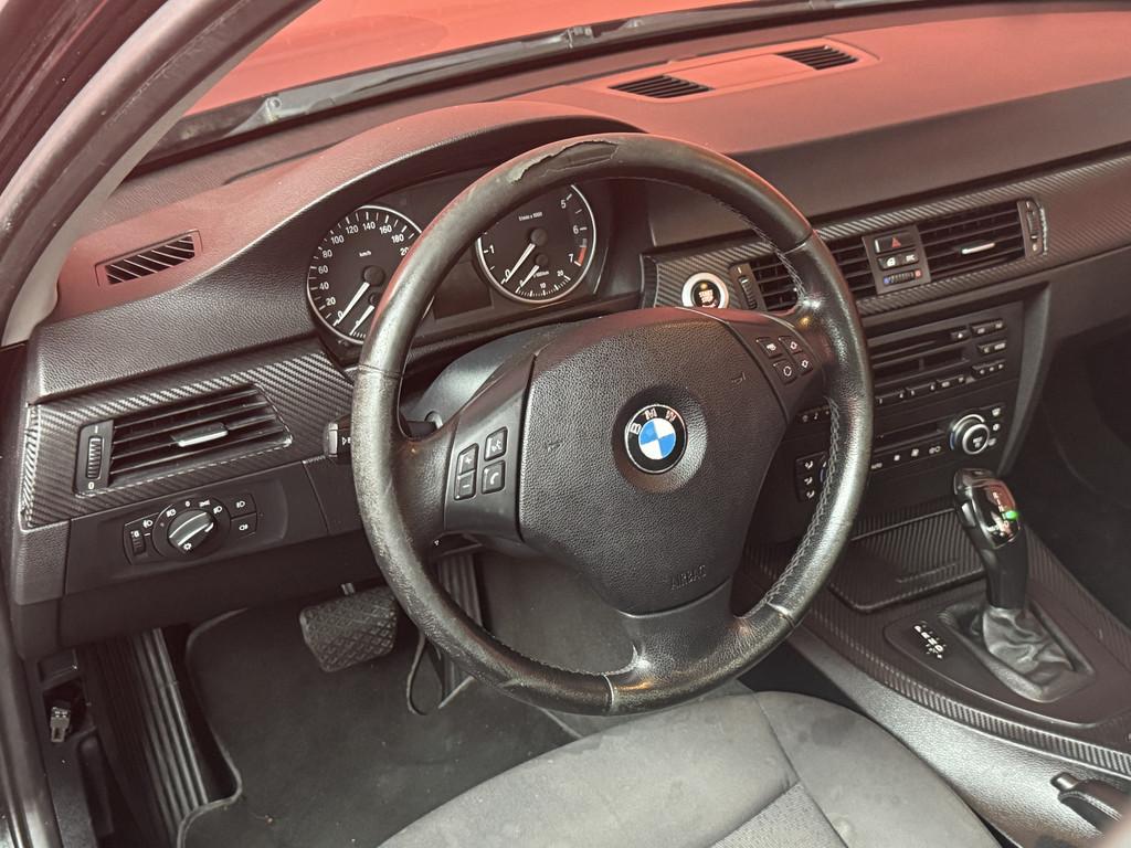 BMW 3 Serie 318i | Inruilkoopje | Zo Mee | Automaat, Zwart, 4 cilinders, Zwart, Bedrijf