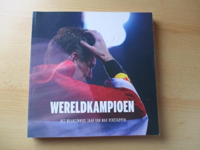 Max Verstappen boek Wereldkampioen, het waanzinnige jaar va, Ophalen of Verzenden, Zo goed als nieuw, Watersport en Hengelsport
