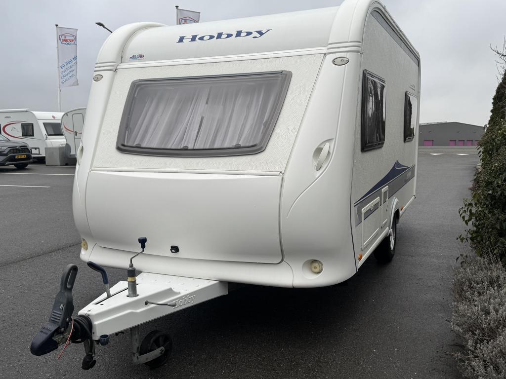 Hobby De Luxe 440 SF Voortent,Fietsendrager, Hobby, Bedrijf, Treinzit, Schokbreker