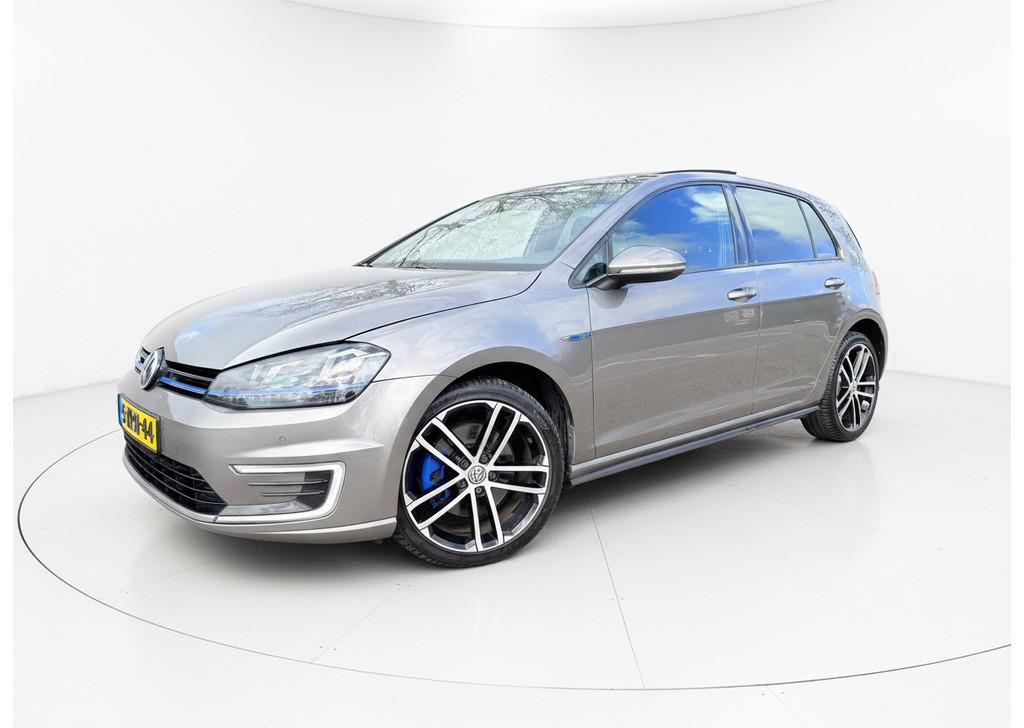 Volkswagen Golf 1.4 TSI GTE | Met Nw Megatronic, Auto's, 8 kWh, Stof, Gebruikt, 4 cilinders