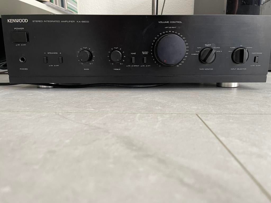 Kenwood Stereo versterker KA-660D, Audio, Tv en Foto, Versterkers en Receivers, Ophalen of Verzenden, Zo goed als nieuw, Overige merken