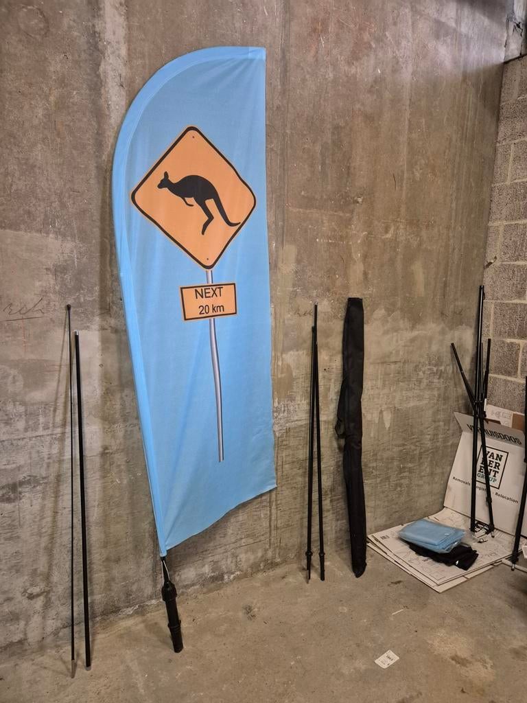 Vlaggen met stokken 4x - Australië, Ophalen