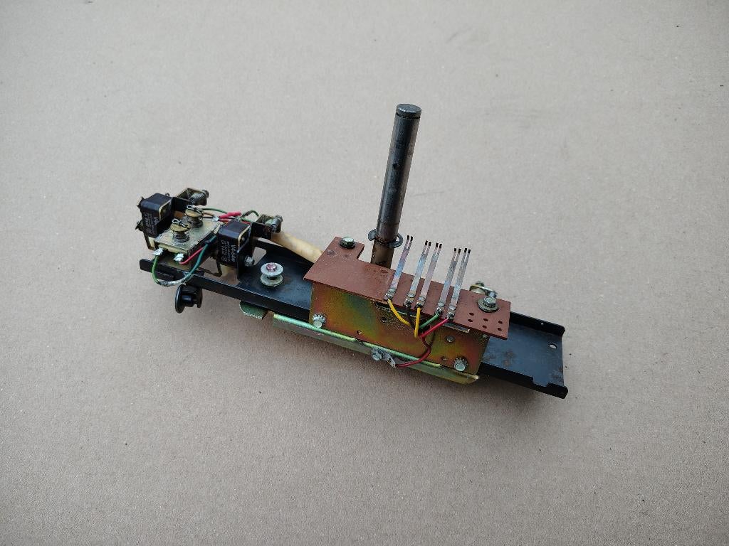 Selectie Arm Wurlitzer 3800 Americana (1973) jukebox, Verzenden, Gebruikt, 1950 tot 1960, Seeburg