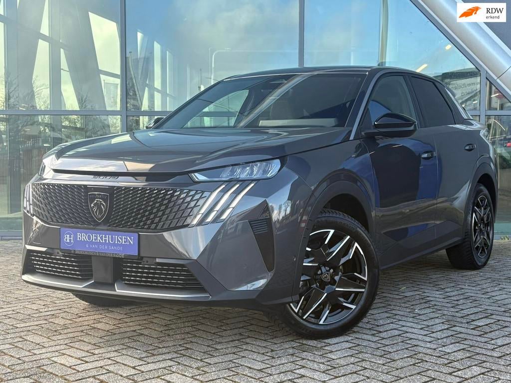 Peugeot 3008 1.2 Hybrid 145pk Allure Automaat / 360 Camera /, 145 pk, Gebruikt, Zwart, 1199 cc