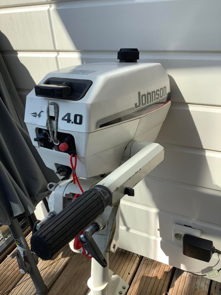 Johnson 4 pk, 2 takt, Ophalen, Gebruikt