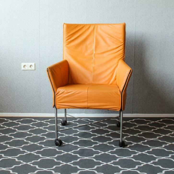 2x Showroommodel Montis Charly fautueil cognac/oranje, Niet ingevuld, Niet ingevuld, Ophalen of Verzenden, Zo goed als nieuw