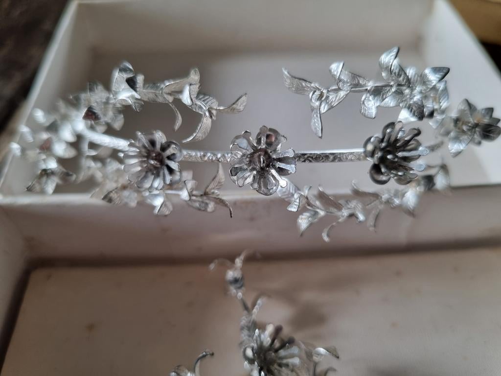 Brocant bruidsmeisje diadeem met corsage, Antiek en Kunst, Ophalen of Verzenden