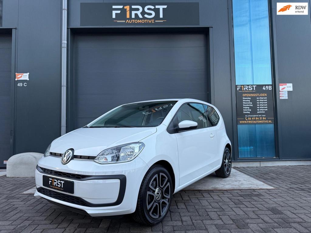 Volkswagen UP! 1.0 take up! 2017 Airco Facelift 16inch Lmv, Voorwielaandrijving, Stof, Gebruikt, Wit