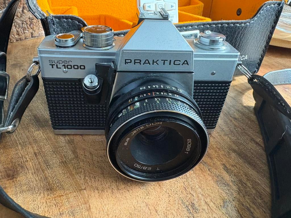 Praktica Sorry uper TL 1000 spiegelreflexcamera., Audio, Tv en Foto, Fotocamera's Analoog, Ophalen of Verzenden, Zo goed als nieuw