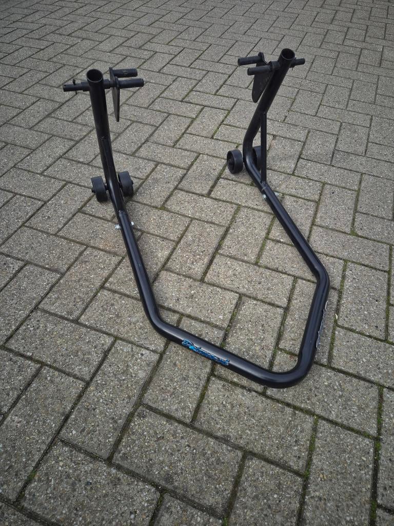 Paddockstand, Ophalen