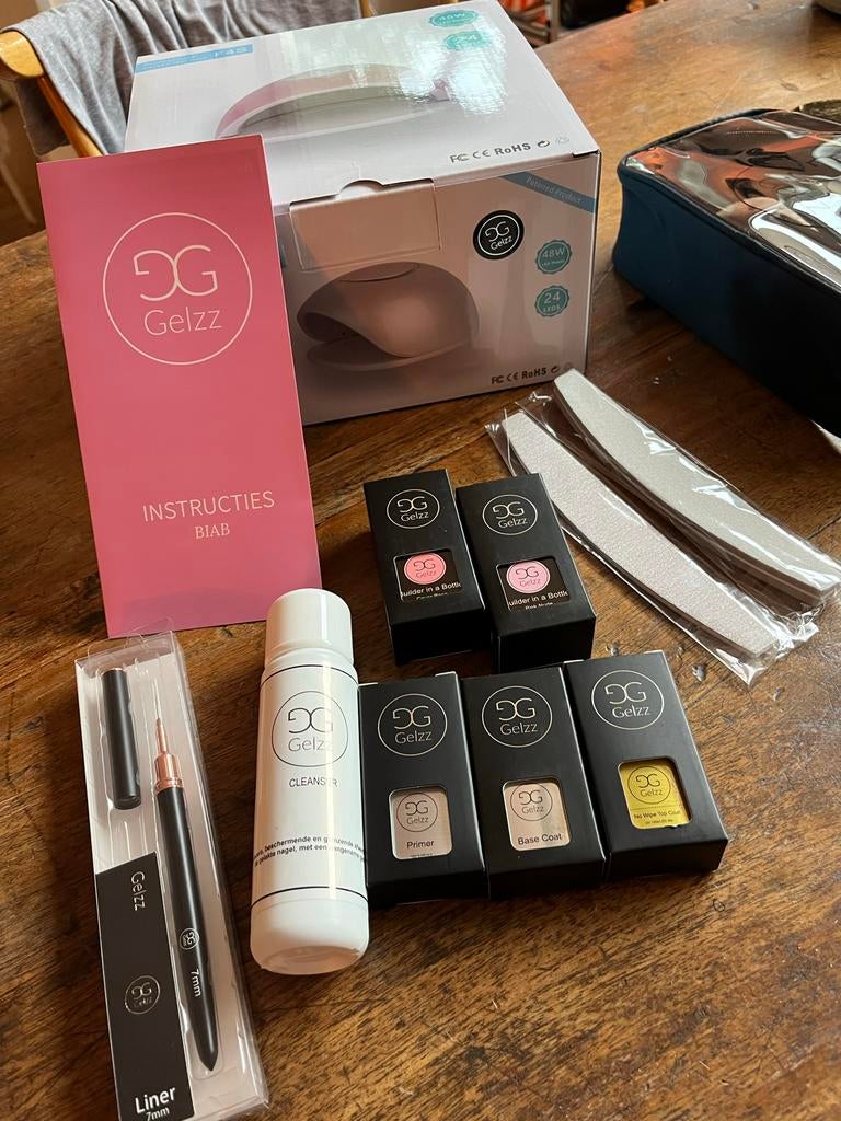Gellak starterset met UV lamp en accessoires - Nieuw!, Ophalen, Overige kleuren, Nieuw, Handen en Nagels