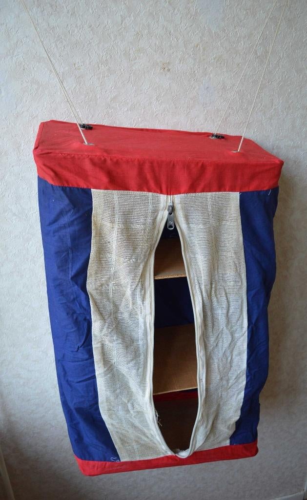 Rood wit blauwe hangkast kampeerkastje, Verzenden, Campingkast