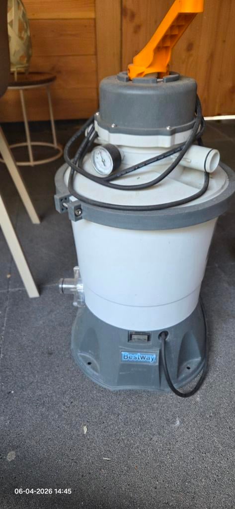 Bestway zandfilterpomp  incl. Nieuw zand, Tuin en Terras, Zwembad-toebehoren, Ophalen, Zo goed als nieuw, Zwembadpomp