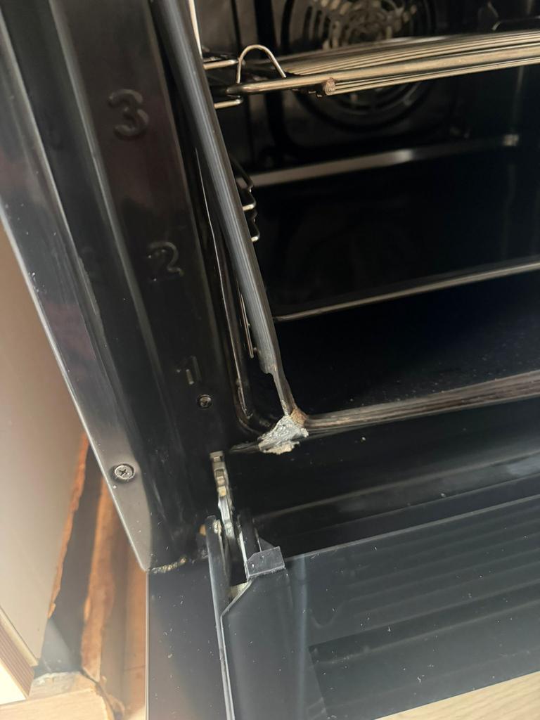 Fornuis, Witgoed en Apparatuur, Fornuizen, Zo goed als nieuw, Gas, Vrijstaand, 4 kookzones