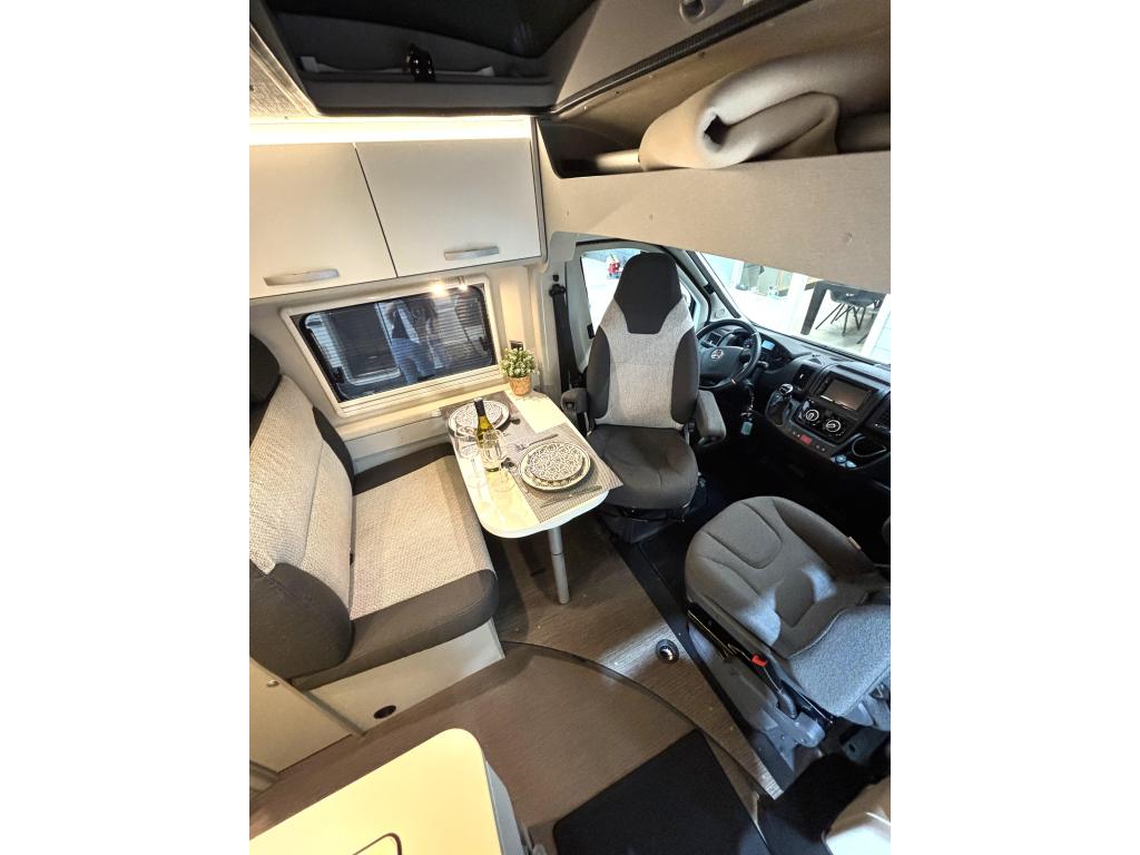 Hymer Free 600 9-TRAPS AUTOMAAT DWARSBED + HEFBED, Automaat, Ringverwarming, Fiat, Bedrijf