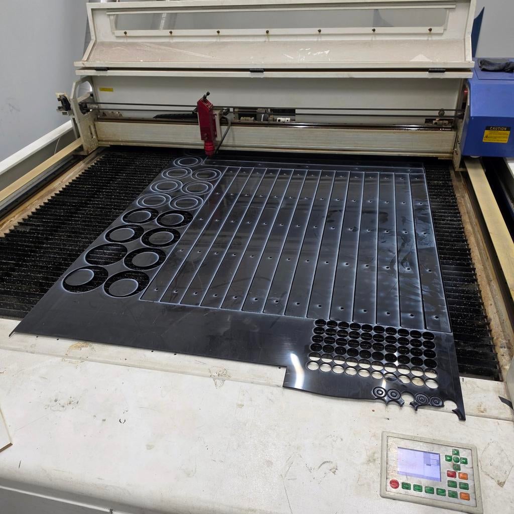 CO2 Laser Snijder 150W - Professionele Lasersnijmachine, Zakelijke goederen, Machines en Bouw | Industrie en Techniek, Ophalen of Verzenden