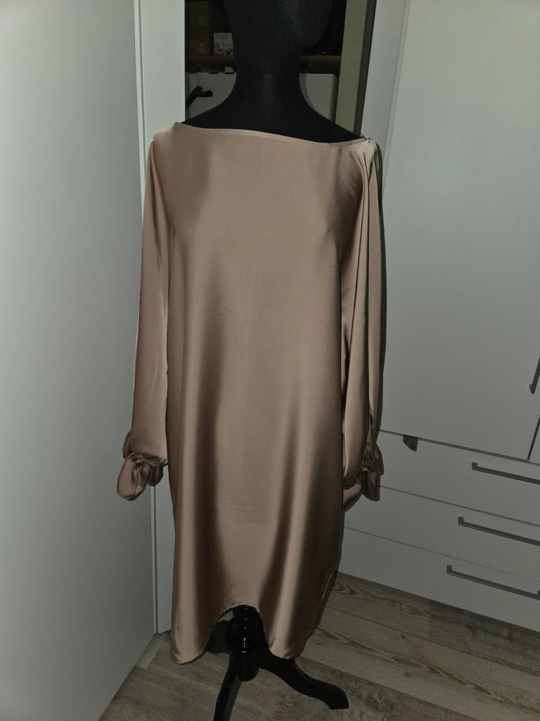 Betty barclay jurk, Maat 38/40 (M), Beige, Betty Barclay, Nieuw