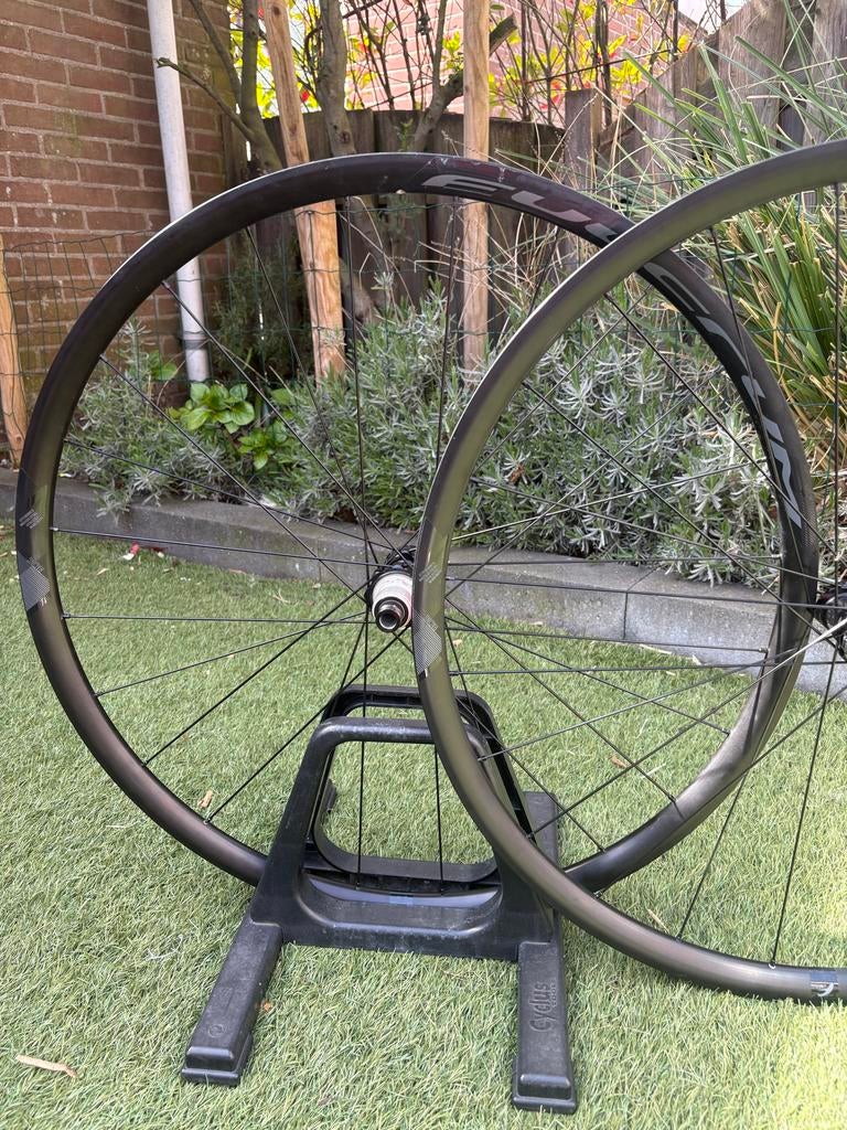 Fulcrum Racing 600 DB wielset met XDR body, Fietsen en Brommers, Fietsonderdelen, Wiel, Ries-Cycles, Gebruikt, Ries-Cycles