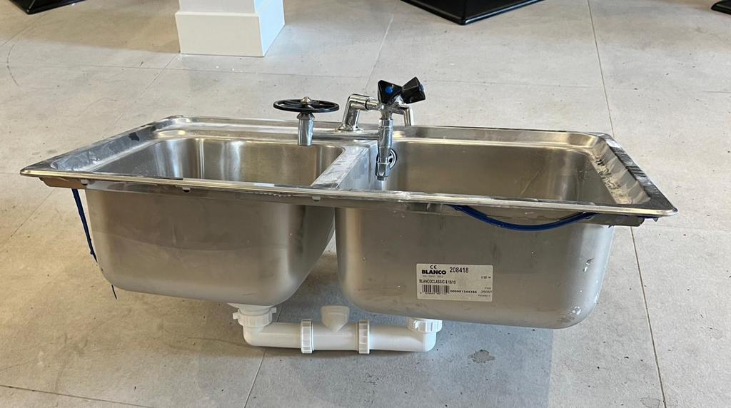 RVS dubbele wasbak met glazenspoeler 68x50x20, Ophalen, Overige typen, Zilver, Zo goed als nieuw