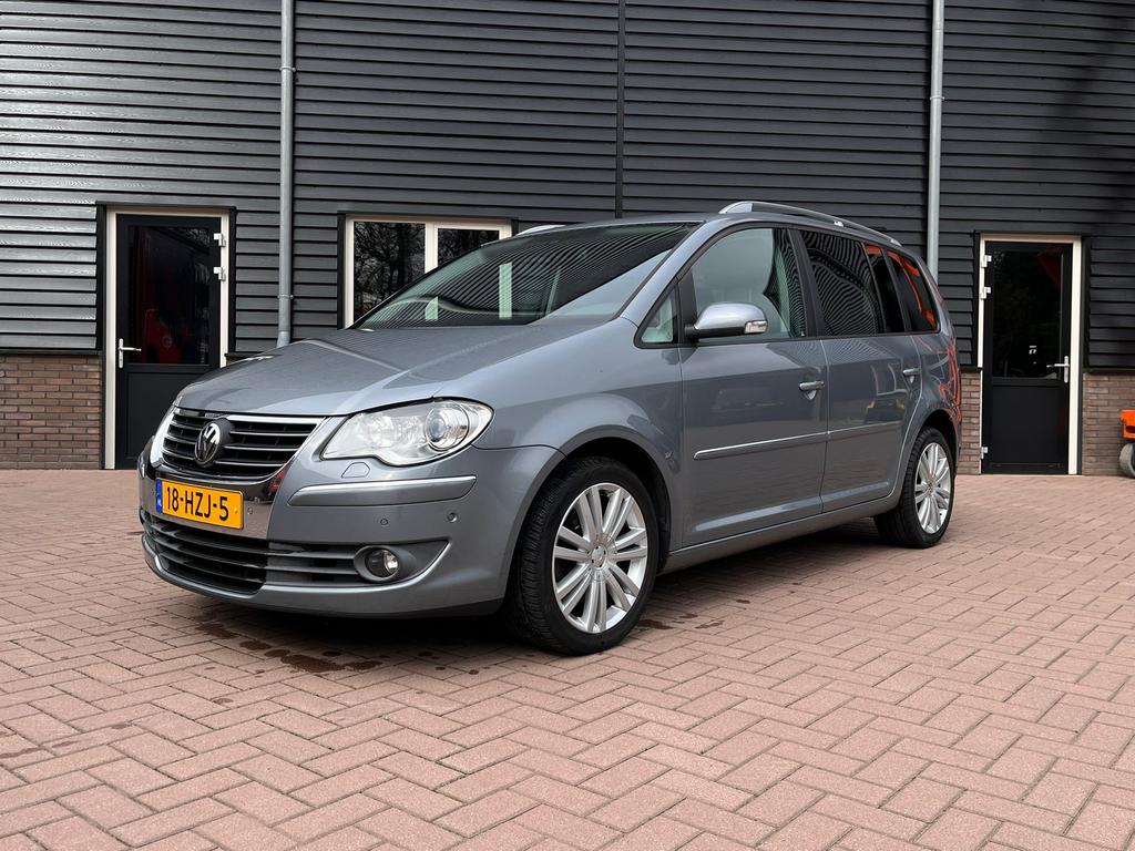 Volkswagen Touran 1.4 TSI 170PK DSG 2009 Grijs, Auto's, Volkswagen, Stof, Zwart, 4 cilinders, Origineel Nederlands