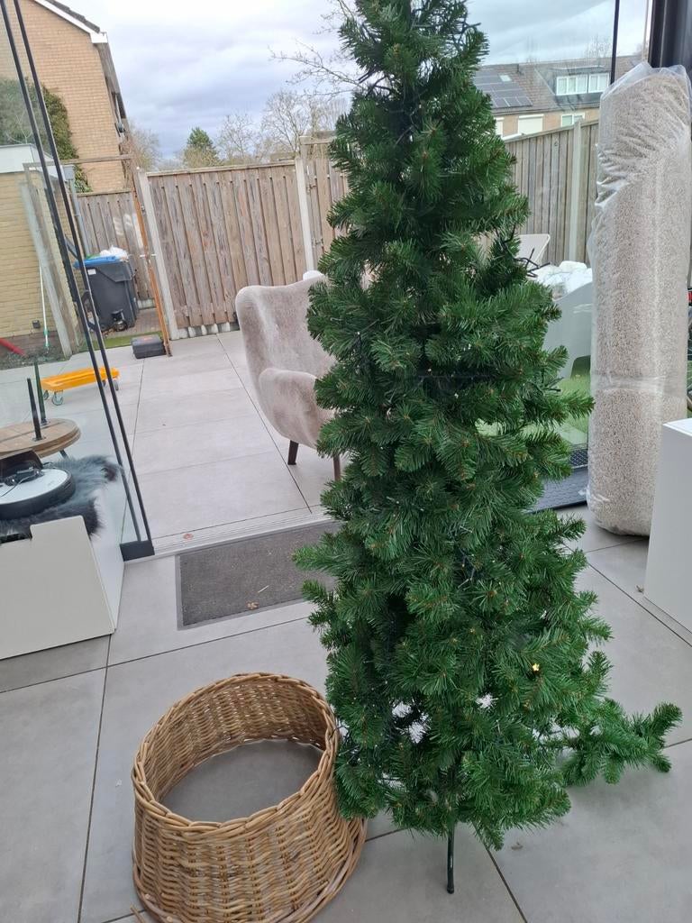 Kunst kerstboom, Ophalen