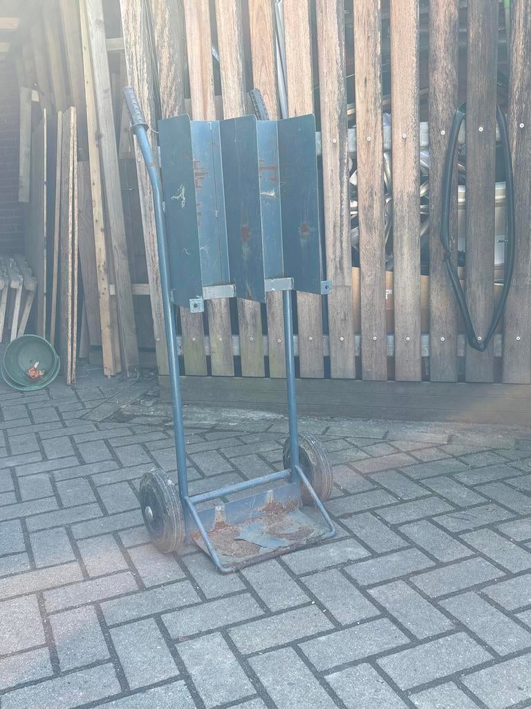 Stevige kar voor gasflessen - H98xB30cm, 2 vakken, Ophalen of Verzenden, Gebruikt