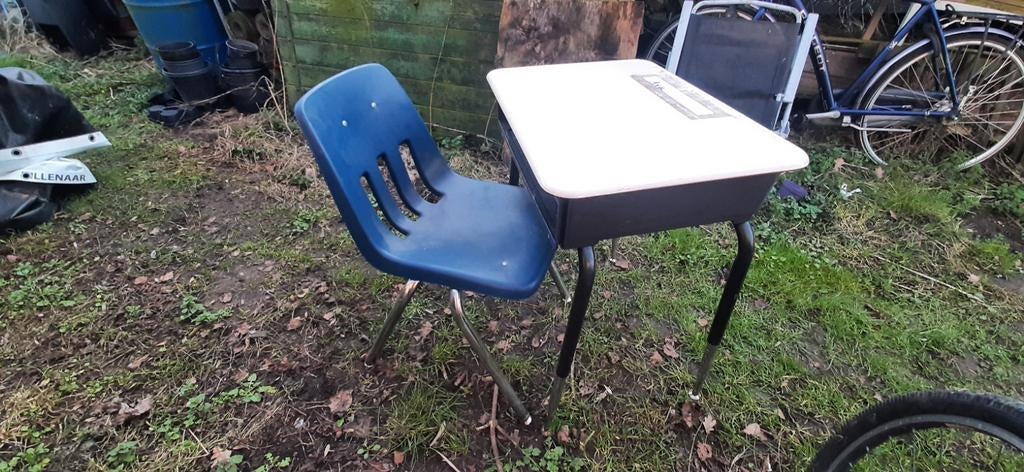 Schoolset tafel + stoeltje US origine, Diversen, Ophalen