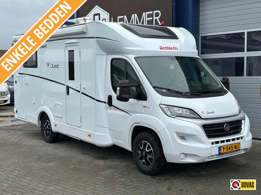 Dethleffs Just 90 T 6812 EB compleet o.a met omvormer Solar, Caravans en Kamperen, Campers, Luifel, Koelkast, Ringverwarming, Fiat